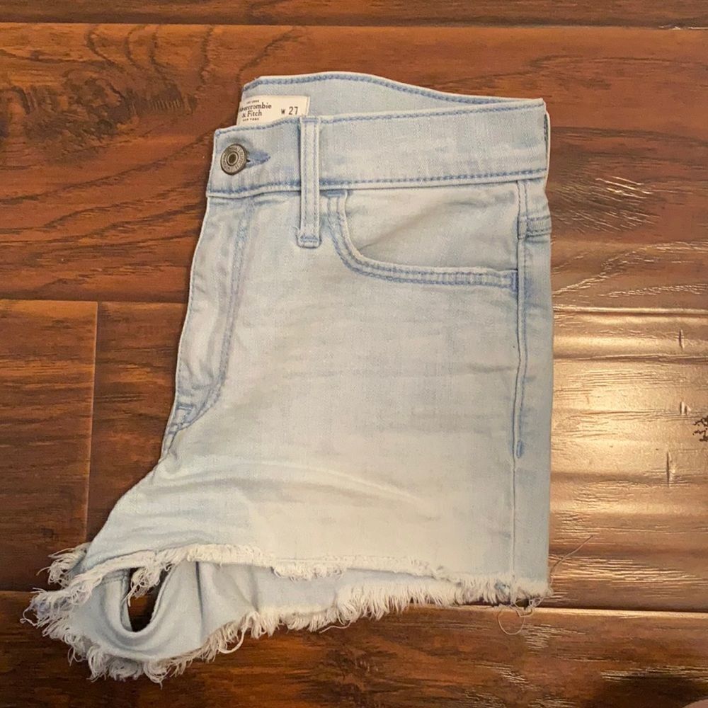 Abercrombie & Fitch Distressed Frayed Hem Denim Shorts Festival Summer Spring